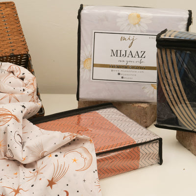 King size bedsheet with 2pillow cases.