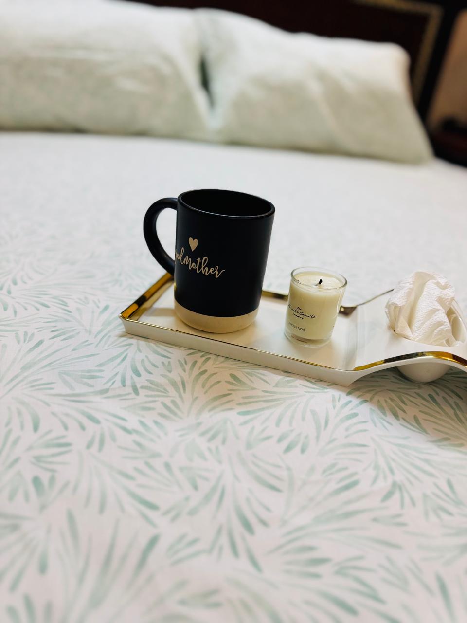 KING SIZE SATEEN BEDSHEET MINIMAL PRINT FULL SIZE 260X280CM